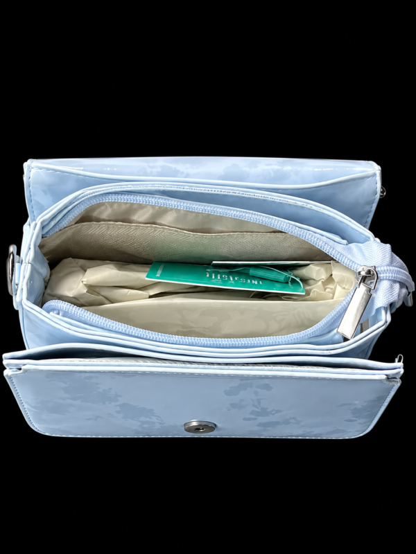 IMG_3034 Elegant Pastel Blue Structured Handbag