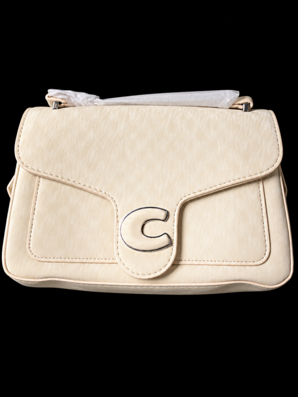 Elegant Cream Shoulder Handbag